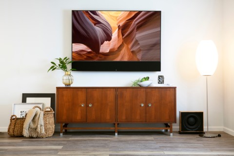 Hidden speakers in a Leon Edge Media Frame. 